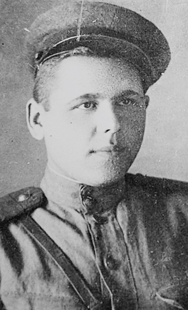 Иван Залилеев был призван в армию в 1939 году. Воевал в войсках ПВО. Демобилизовался в 1947-м