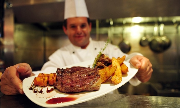    В России усилилась нехватка поваров из-за ограничений на работу мигрантов