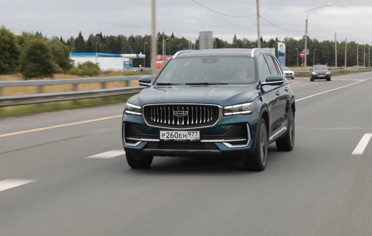 Тест на расход топлива: Geely Monjaro - по праву бестселлер российского рынка.