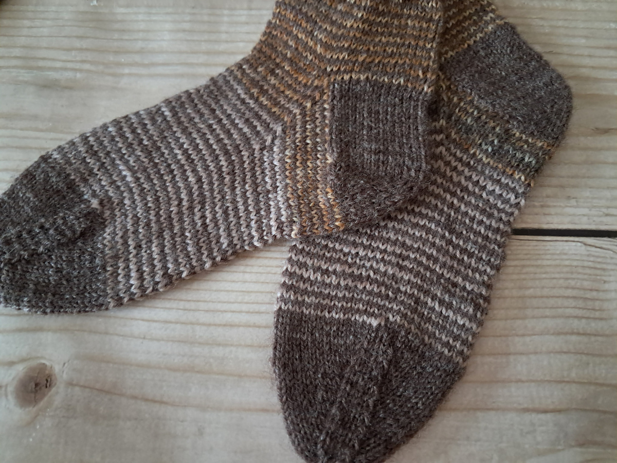 Детские носочки для мальчика.