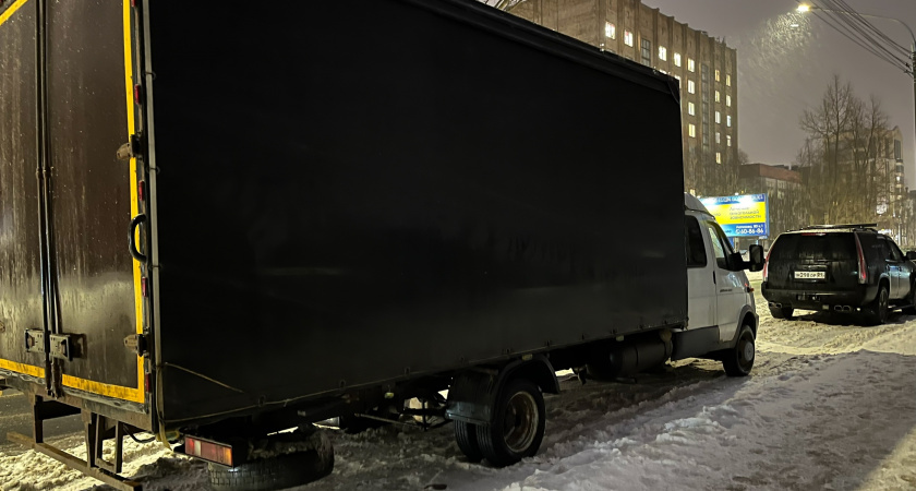    В Воронеже могут запретить стоянку для большегрузов