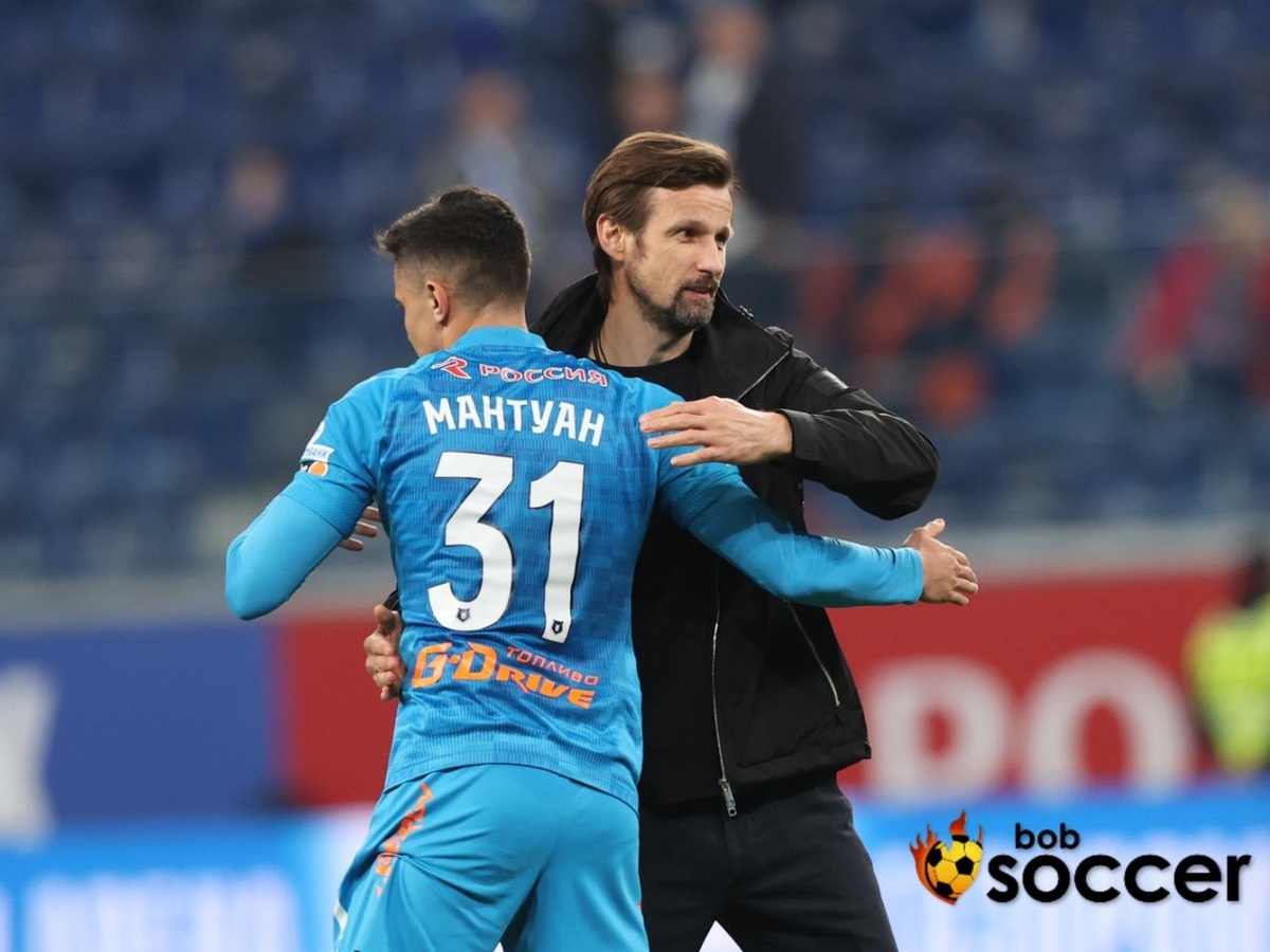    "Зенит" пока не в зенитеАлексей Андрианов