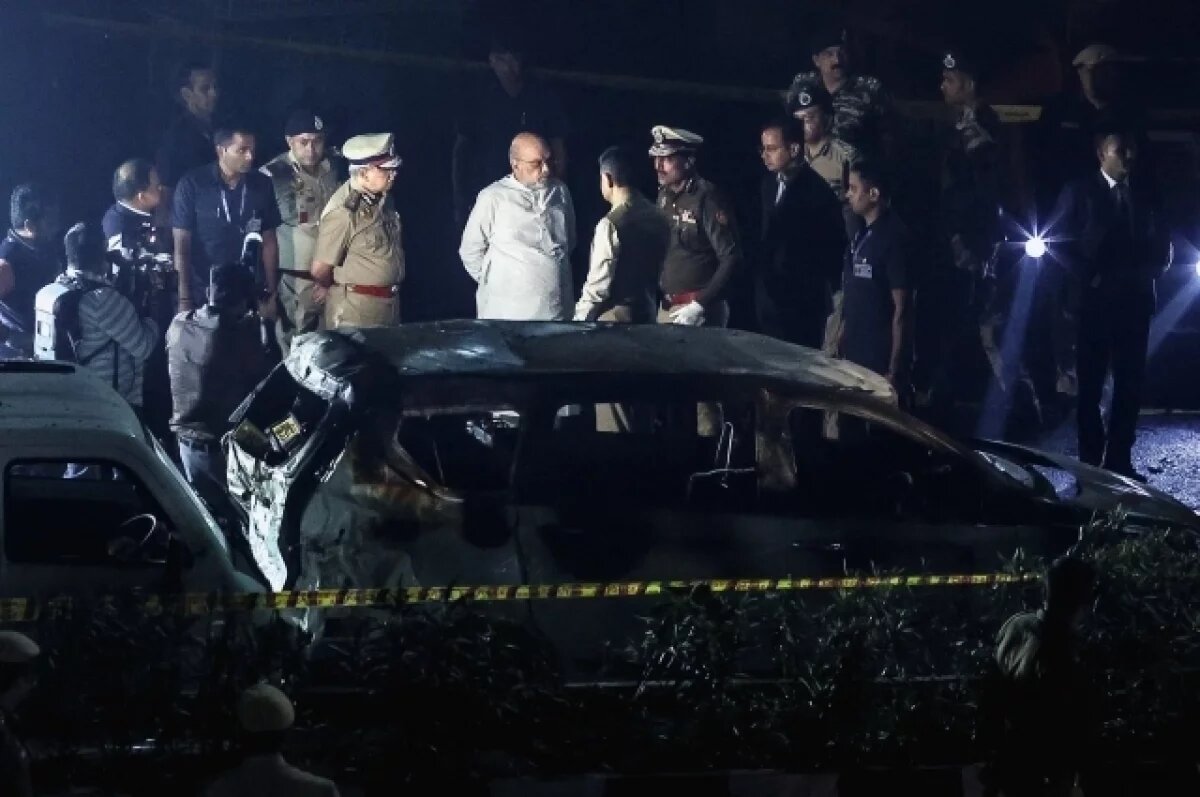    Число погибших из-за взрыва автомобиля в Нью-Дели увеличилось до 12