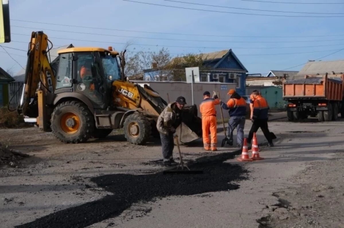    Астрахань укрепляет дорожную сеть