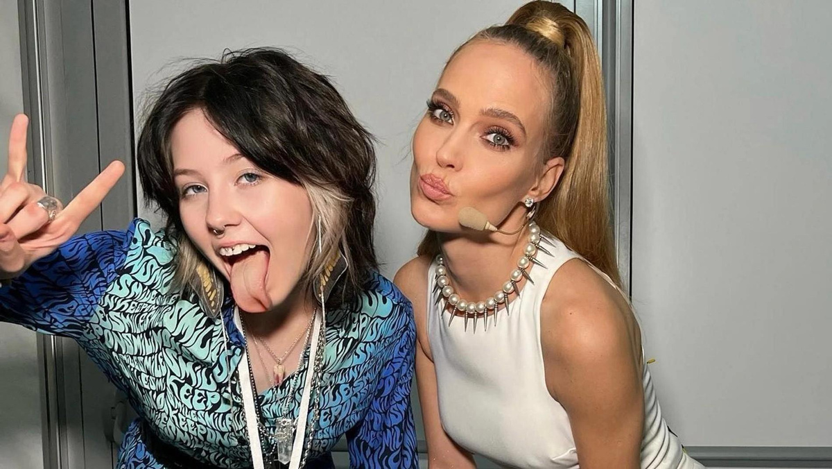    Лидия Чистякова и Глюкоза. Фото: Инстаграм (Запрещён в РФ) @ray_musicofficial