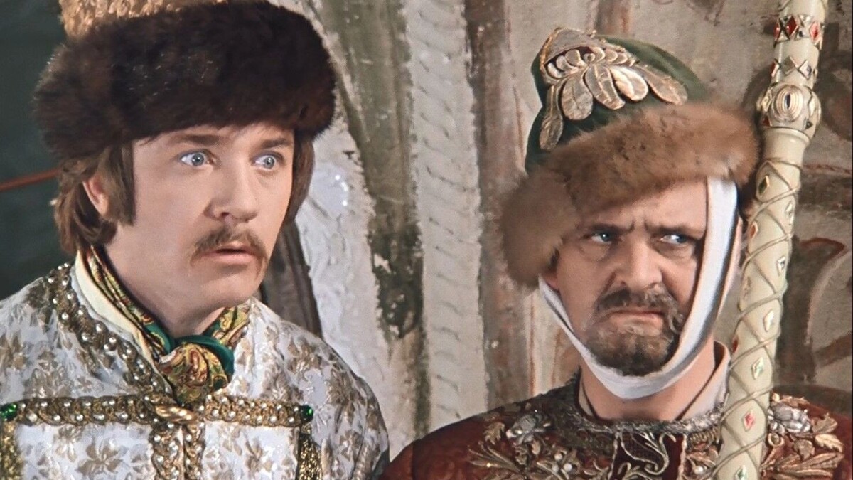     Источник: Кадр из фильма «Иван Васильевич меняет профессию» (комедия, реж. Леонид Гайдай, «Мосфильм», 1973 г.)