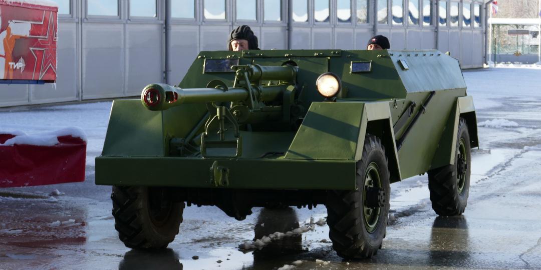 Колесная самоходная пушка родом из Горького