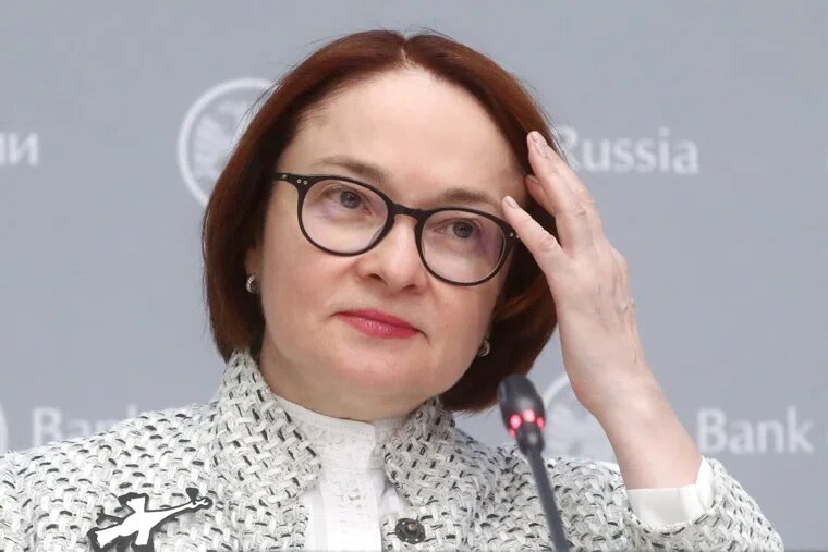 История брошек Набиуллиной началась в 2020 году с аиста. Фото: Станислав Красильников/ТАСС