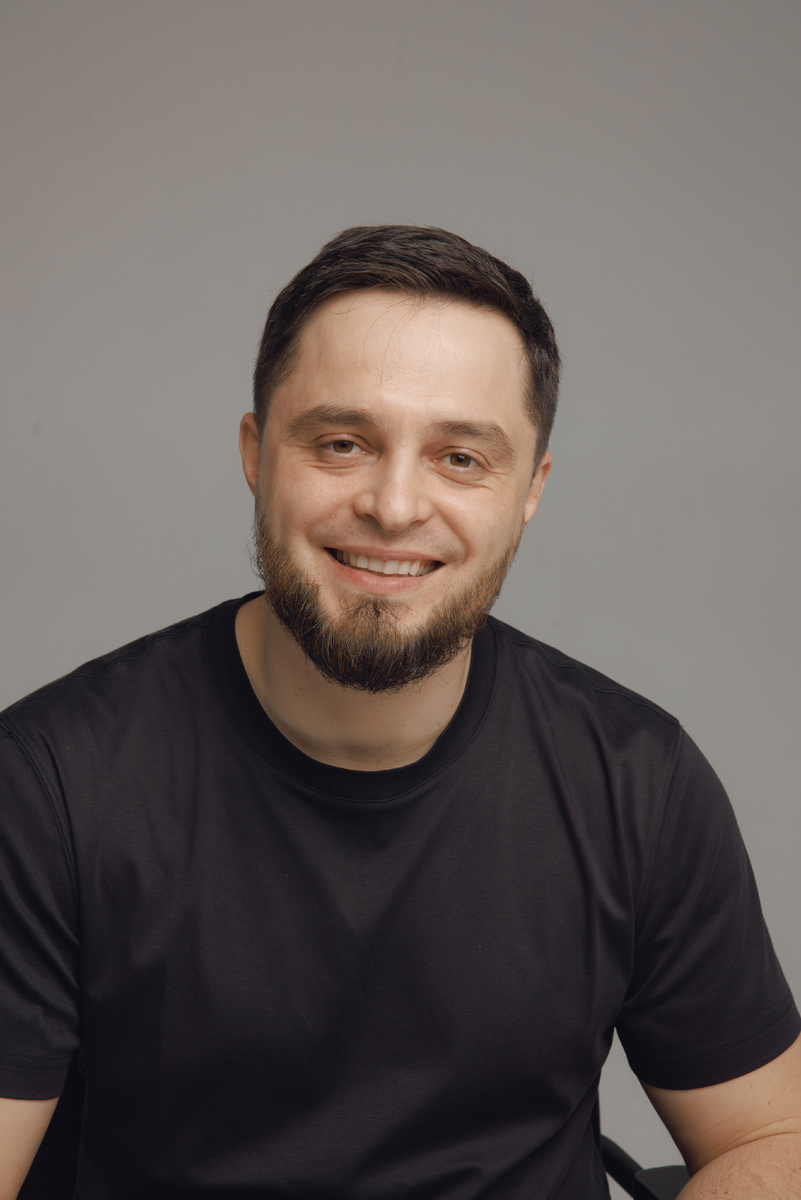 Фотография взята с сайта стоматологии Дмитрович Фэмили https://www.dmitrovich.ru/