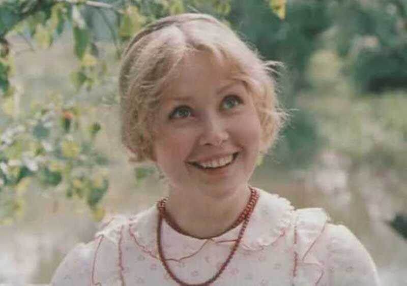 Светлана Рябова в фильме «Отцы и дети». Яндекс картинки.