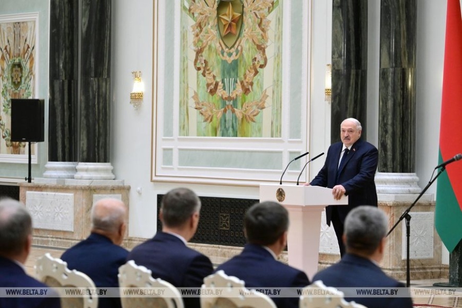     Рекорд в $9 миллиардов: Лукашенко назвал новую цель для экспорта продовольствия Беларуси