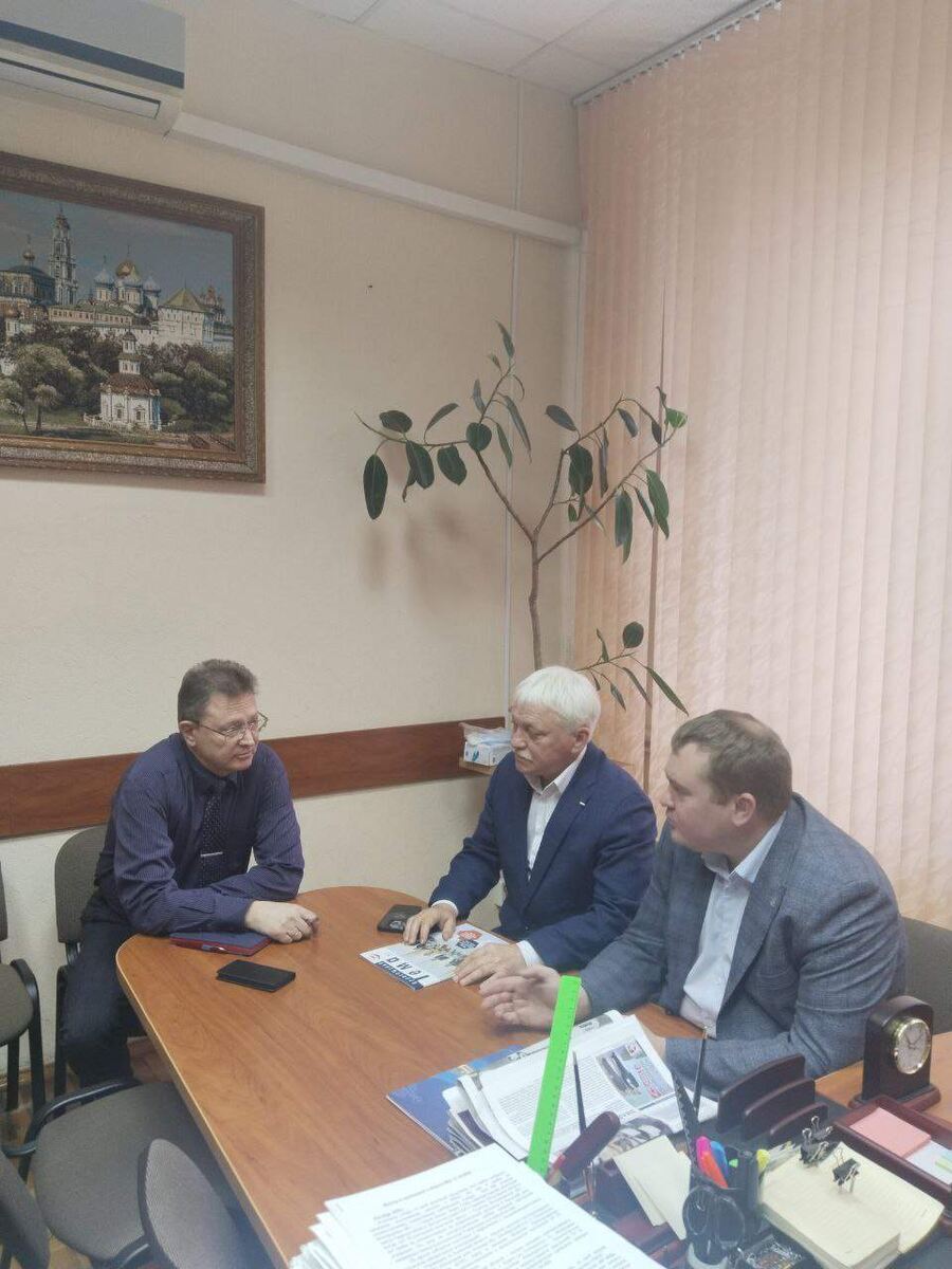    Фото со страницы Максима Левина