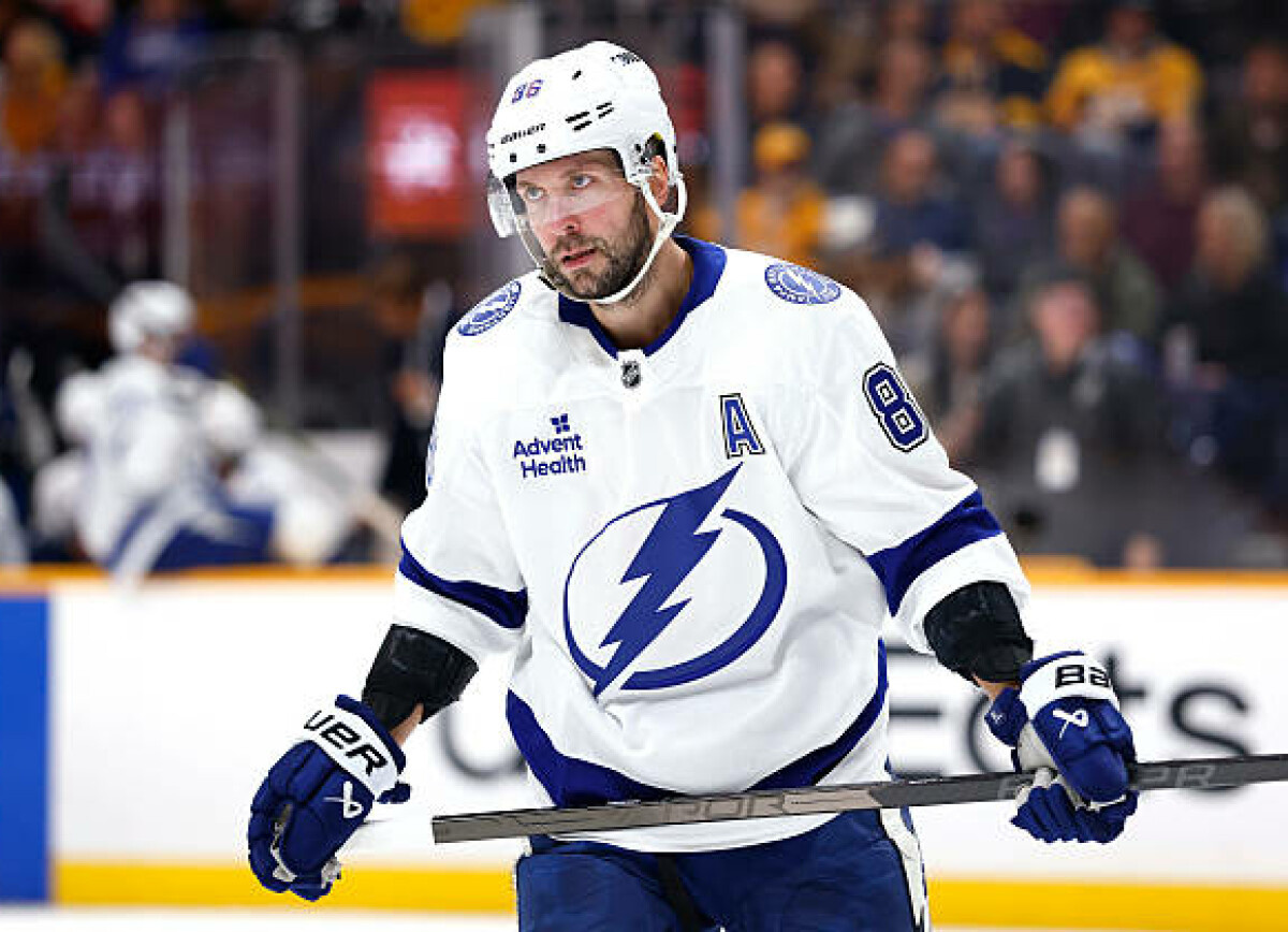     В США назвали Кучерова лучшим игроком «Тампы» в октябре