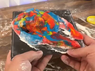    Блогер создал жутковатую, но очень удобную компьютерную мышь [ВИДЕО]