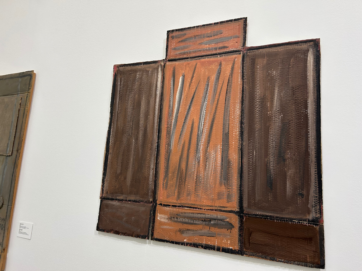 Трюмо (гофрокартон)