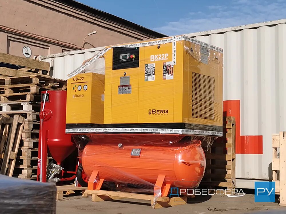 Винтовой компрессор блочного исполнения на ресивере с осушителем