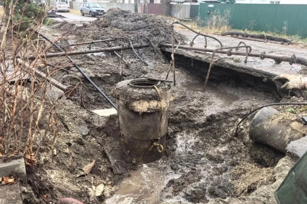    Брянский водоканал обещал устранить аварию на Кромской в течение суток