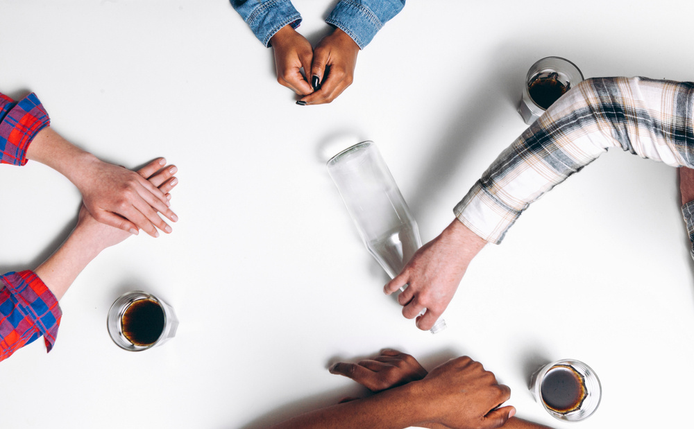 PhotodriveStudio/Shutterstock📷Характер вопросов зависит от возраста участников и степени их близости