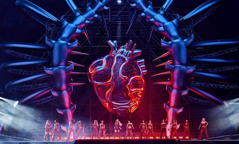 АNNA ASTI шоу, надувные декорации от Аэродинамики