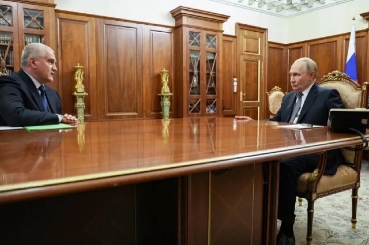    Сергей Аксенов доложил Путину о социально-экономическом развитии Крыма
