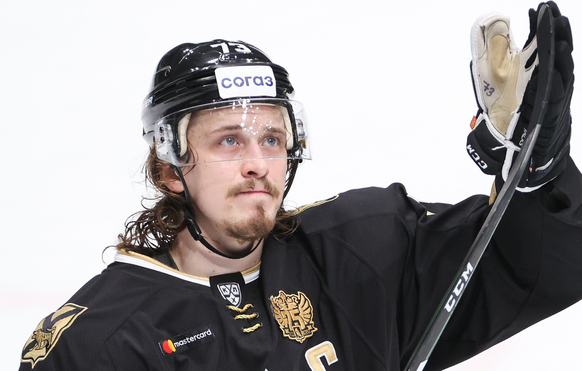    Защитник "Адмирала" Либор Шулак  Юрий Смитюк/ТАСС