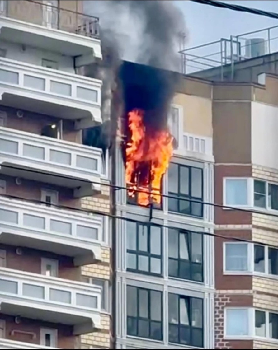 пожар по адресу Курыжова, 30