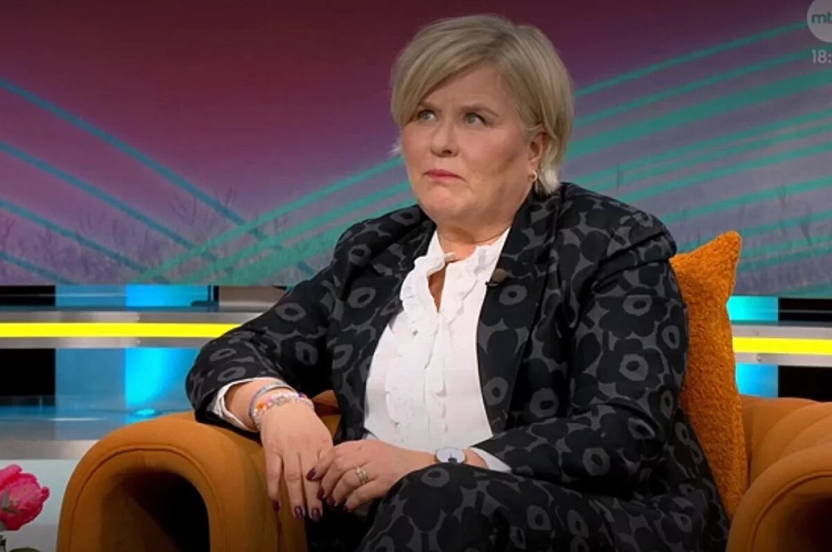    Женщина-пастор Лина Хуовинен, на протяжении последней четверти века занимавшая должность спортивного капеллана.