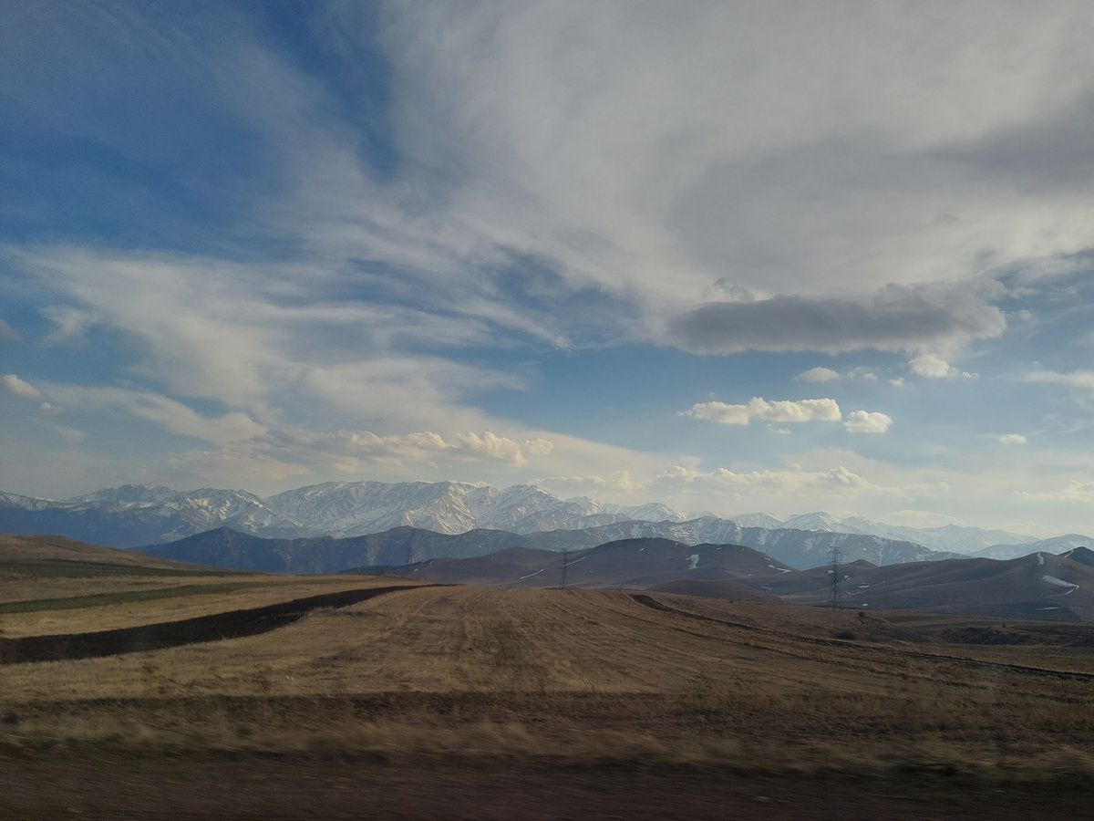 Чудесные виды по дороге к Татеву