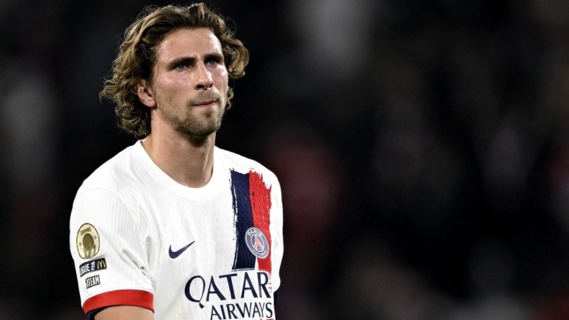     Украинский защитник ПСЖ Илья Забарный Gettyimages.ru Soccrates Images / Contributor