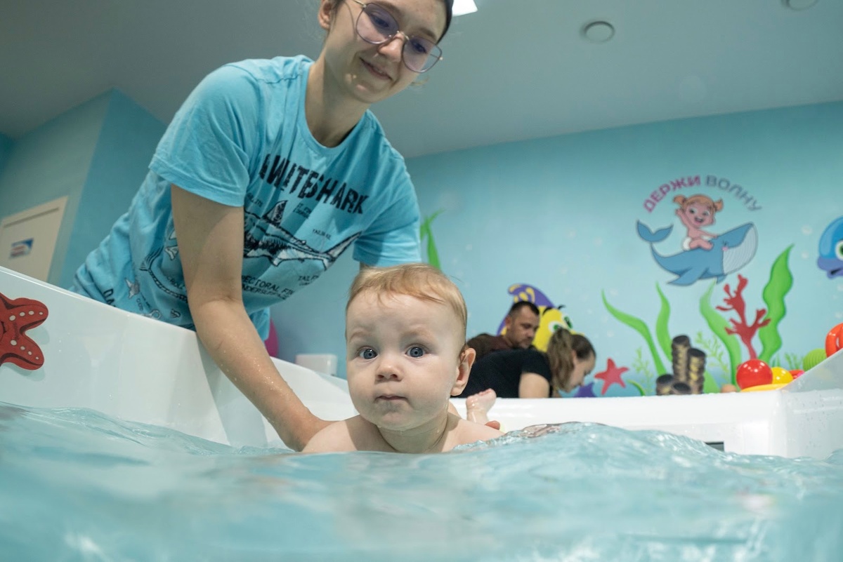 Раннее плавание – популярное направление среди детских развивающих занятий