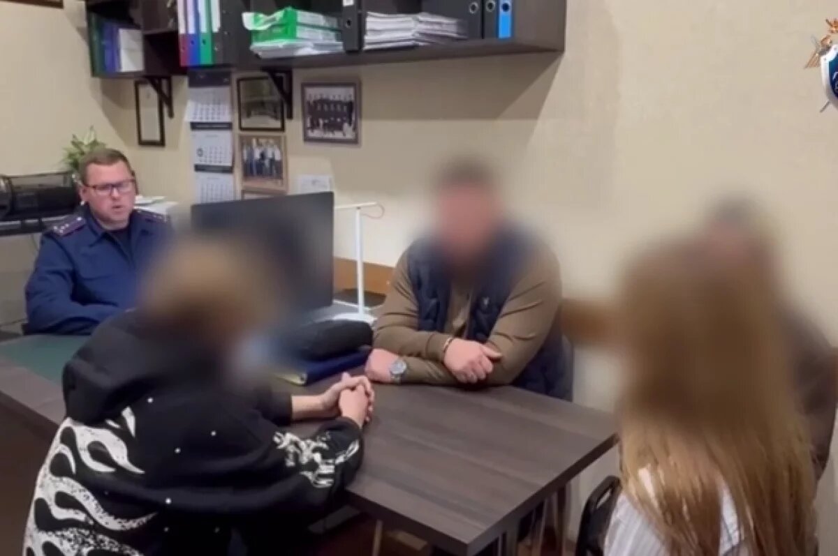    В Краснодаре 15-летнюю участницу «бойцовского клуба» изолировали