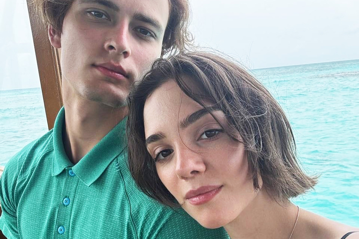     Евгения Медведева призналась, что выходит замуж за танцора Ильдара Гайнутдинова