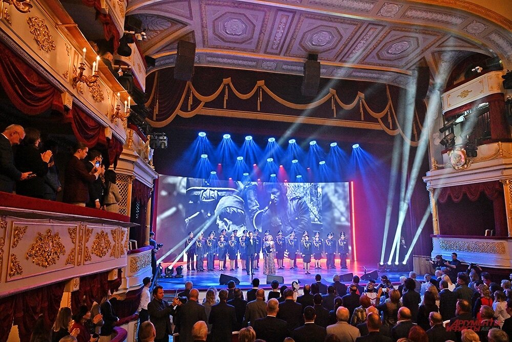    Церемония награждения лауреатов премии «Гордость нации – 2025» в Малом театре. Фото: АиФ/ Эдуард Кудрявицкий