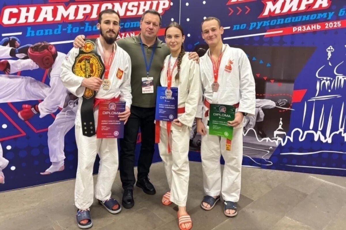    Брянцы завоевали четыре медали чемпионата мира по рукопашному бою