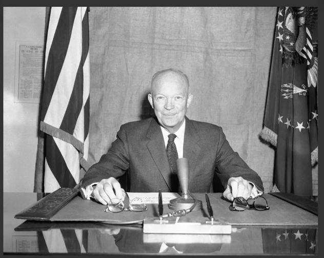 Дуайт Эйзенхауэр, 34ий президент США. Из открытых источников