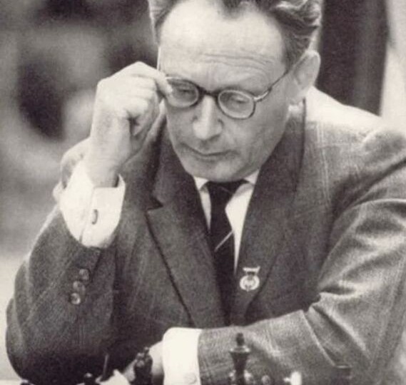 Почему Михаил Ботвинник считается сильнейшим Чемпионом мира по шахматам