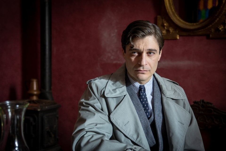 Лино Гуанчале в роли комиссара Риччарди