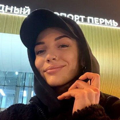     Mary Gu отменила осенний тур по России