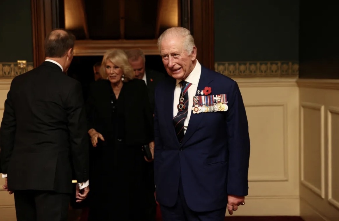 Королева Камилла и король Карл III