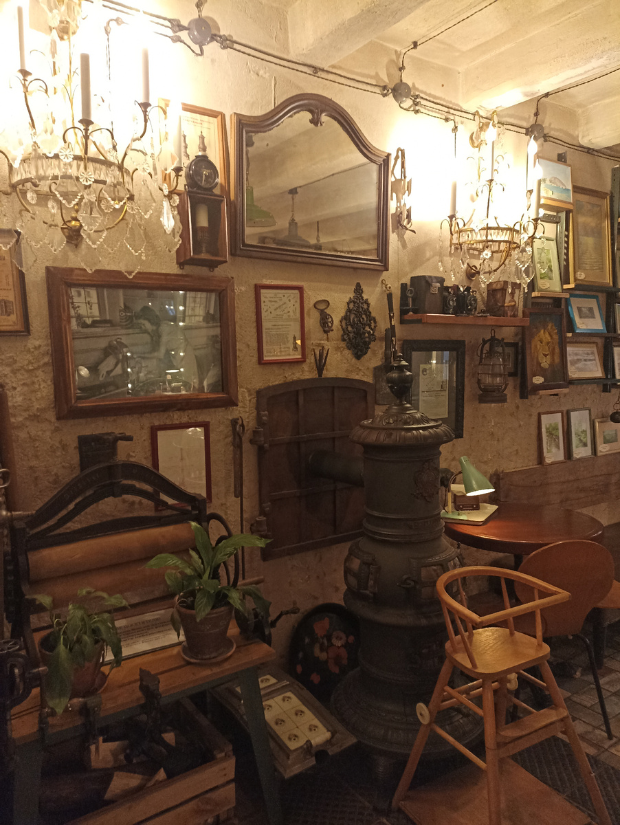 Старинная печка 