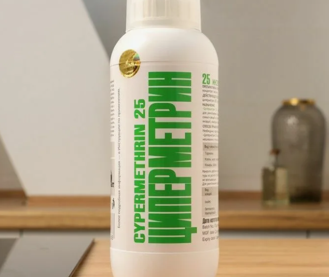 Каждый год опрыскиваю свой огород циперметрином и всем советую