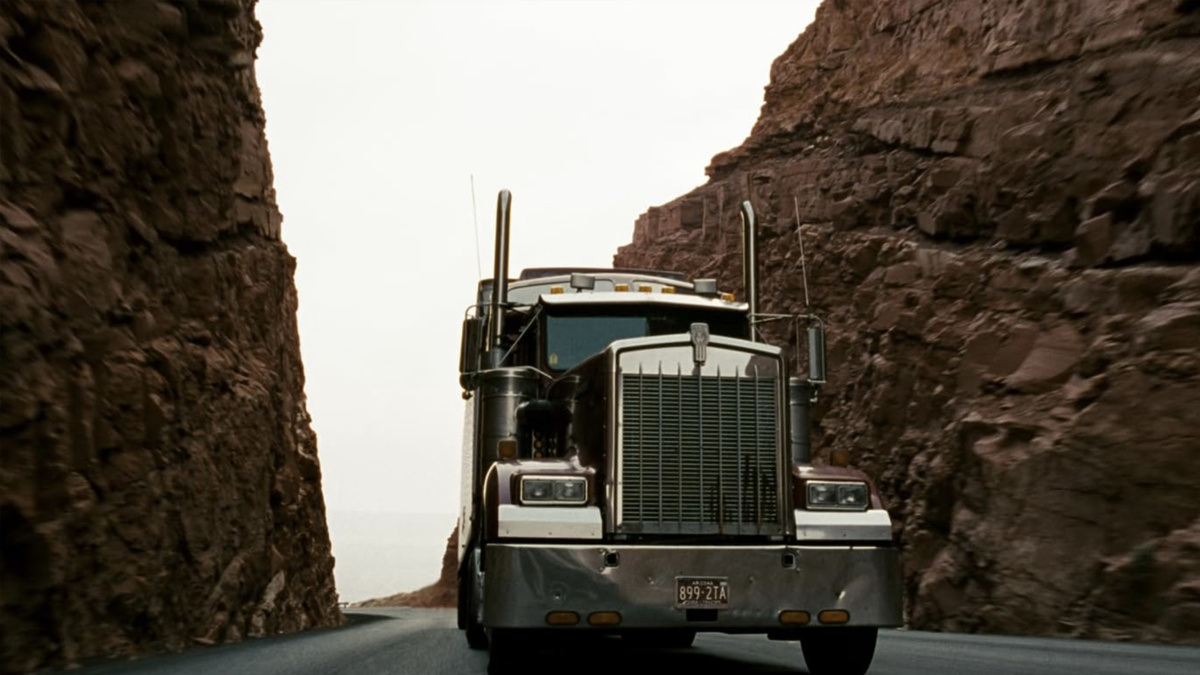 Кадр из фильма "В диких условиях"