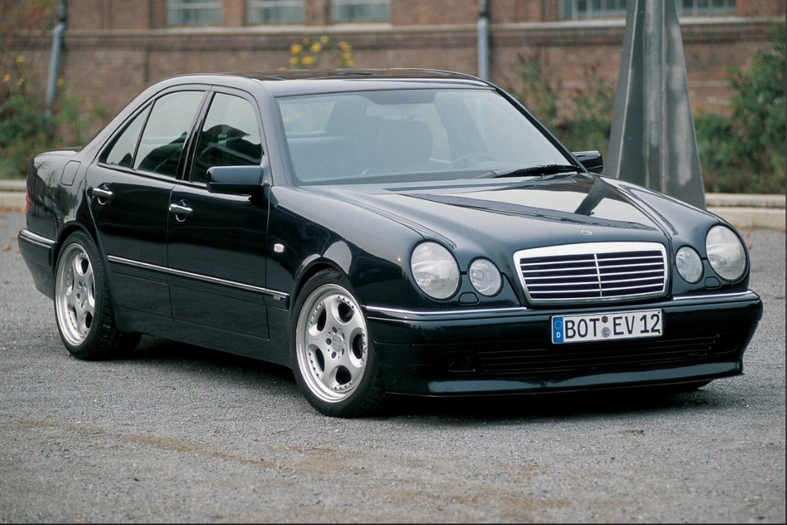BRABUS E V12 w 210