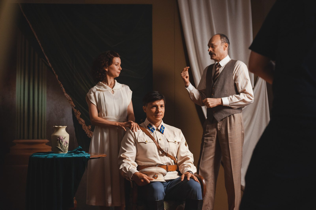 Кадр из сериала "Враг у ворот" (2024)