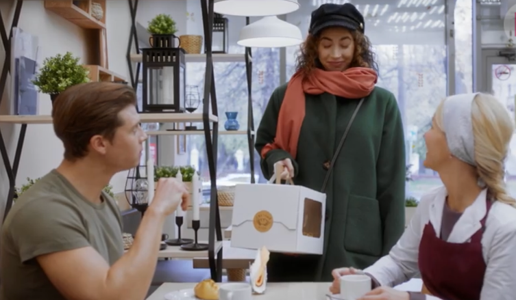 Кадр из сериала "Забытый рецепт любви" (2023)