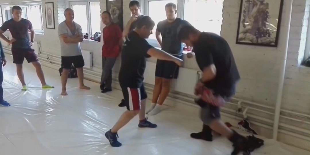 Как победить любого, даже если ты слабее? Михаил Грудев. ИЗВОР