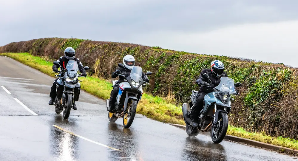 Средний класс на выезде: сравниваем V-Strom 800RE, Transalp и Tiger 850 Sport