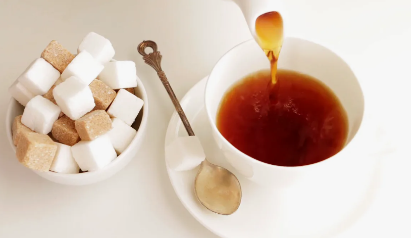 чай с сахаром