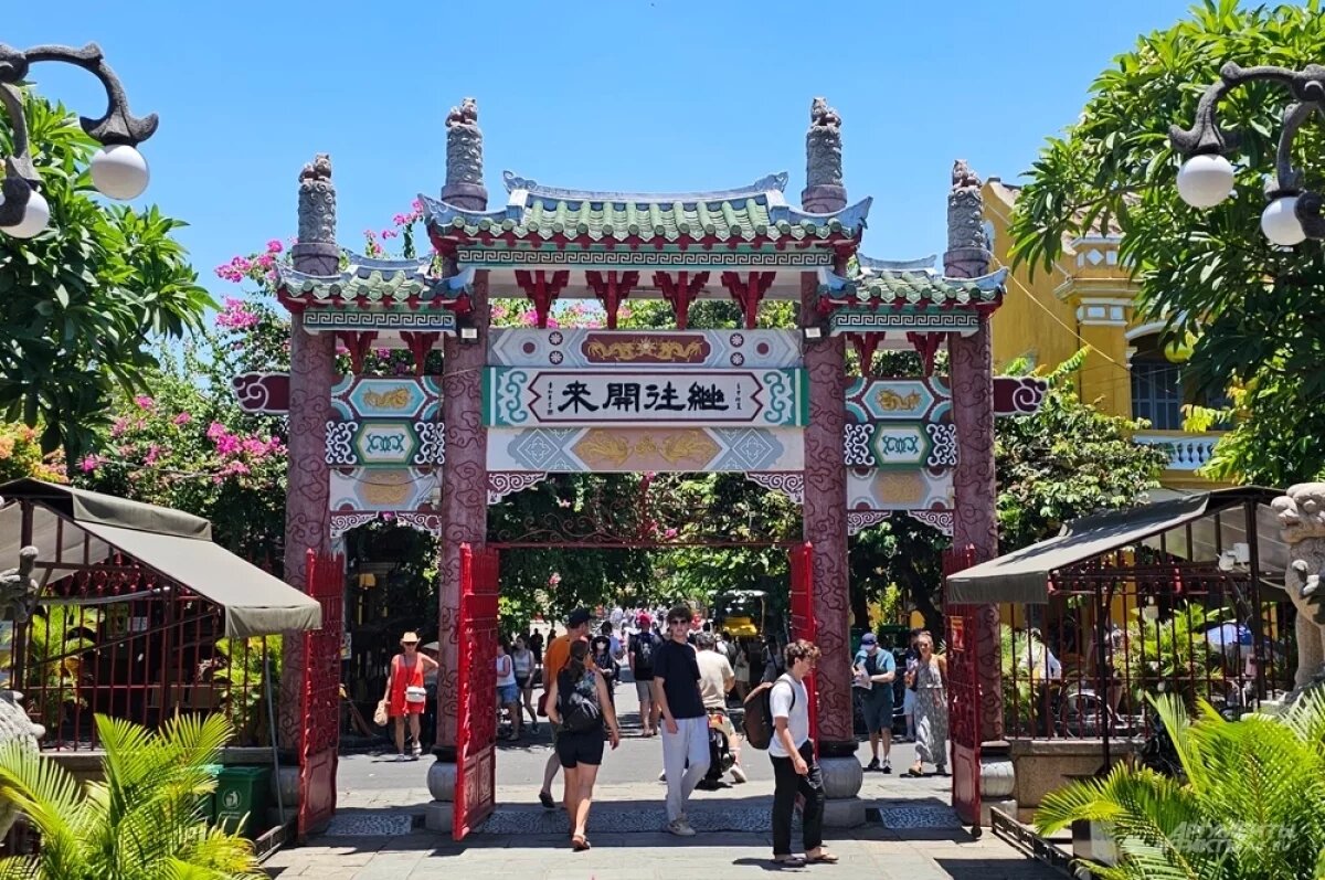    В 2024 году Вьетнам посетили 3,75 миллиона китайцев; каждая страна убедилась — пожалуй, деньги действуют намного лучше, чем война