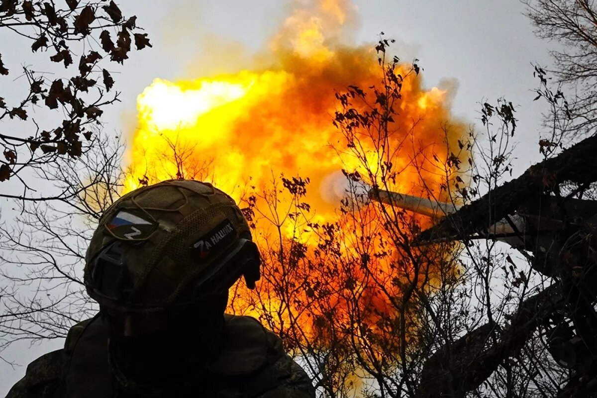    Боевая работа самоходной пушки 2С7 «Пион» группировки «Запад» ВС РФ на харьковском направлении в зоне СВО.